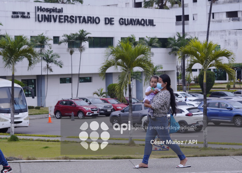 GYE-HOSPITAL UNIVERSITARIO