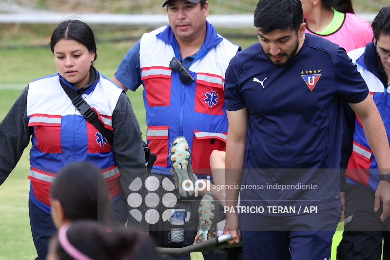 FBL SUPERLIGA FEMENINA VINO TINTO VS LIGA DE QUITO