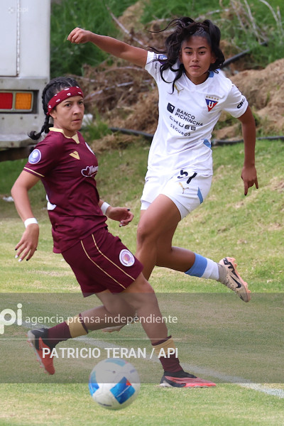 FBL SUPERLIGA FEMENINA VINO TINTO VS LIGA DE QUITO