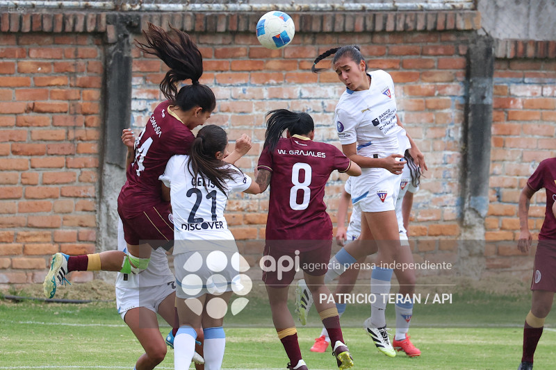 FBL SUPERLIGA FEMENINA VINO TINTO VS LIGA DE QUITO