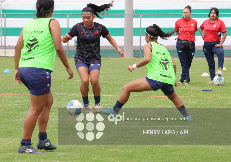 FBL SUPERLIGA FEMENINA ÑAÑAS VS EL NACIONAL