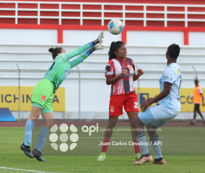 FBL-SUPERLIGA-DEPORTIVO IBARRA-CATOLICA