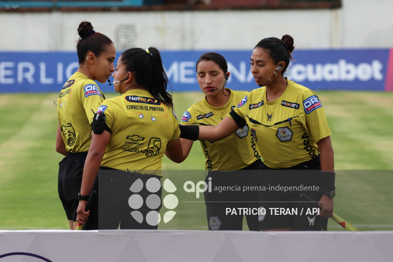 FBL SUPERLIGA FEMENINA VINO TINTO VS LIGA DE QUITO