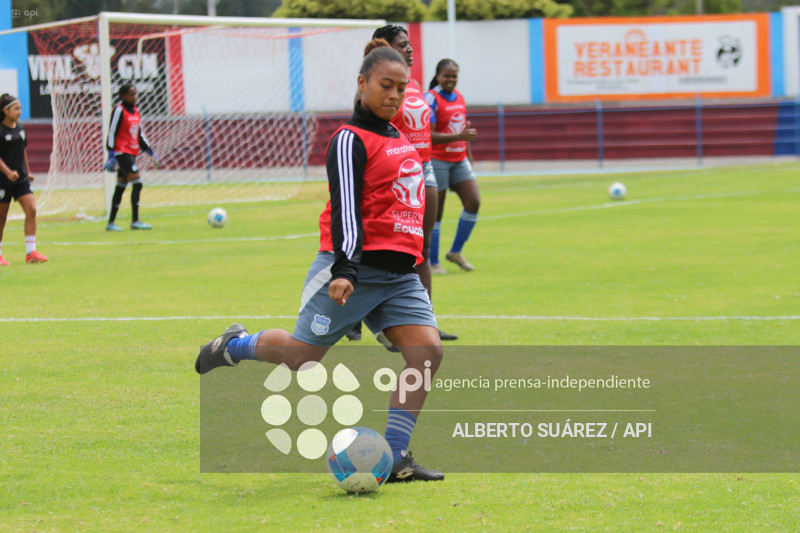 FBL SUPERLIGA FEMENINA LEONES DEL NORTE VS EMELEC