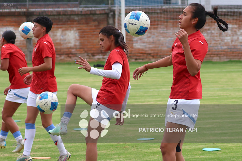 FBL SUPERLIGA FEMENINA VINO TINTO VS LIGA DE QUITO