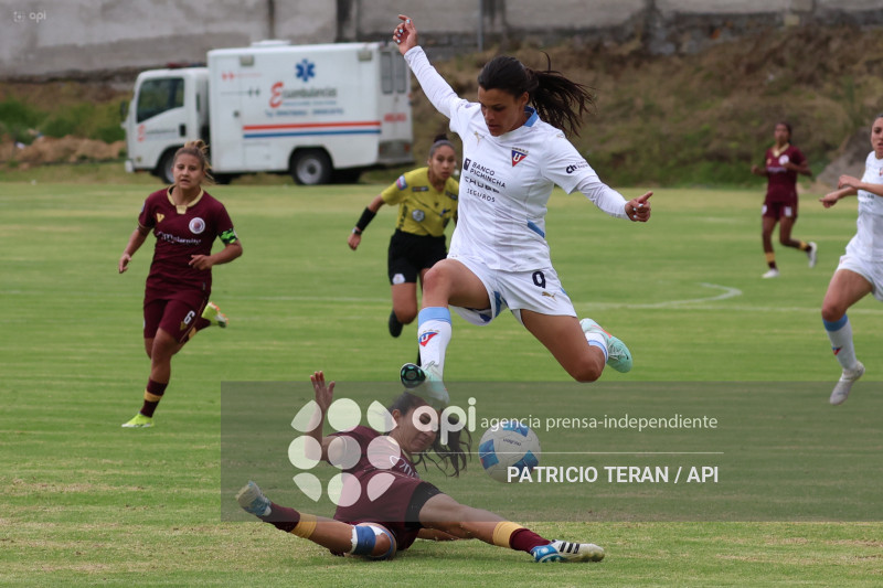 FBL SUPERLIGA FEMENINA VINO TINTO VS LIGA DE QUITO