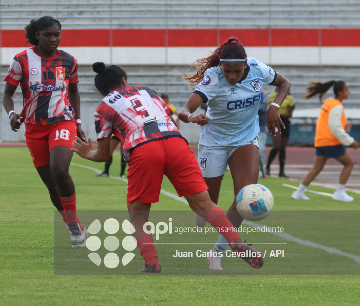 FBL-SUPERLIGA-DEPORTIVO IBARRA-CATOLICA