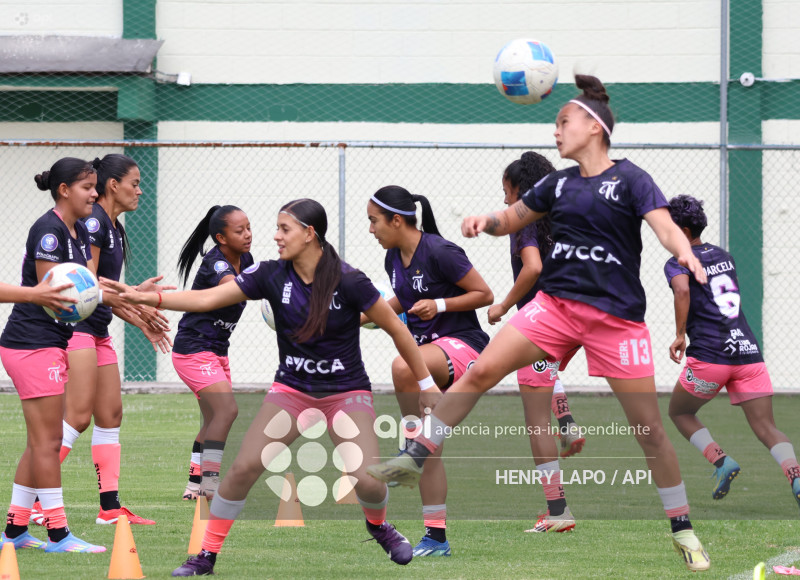 FBL SUPERLIGA FEMENINA ÑAÑAS VS EL NACIONAL