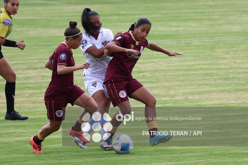 FBL SUPERLIGA FEMENINA VINO TINTO VS LIGA DE QUITO