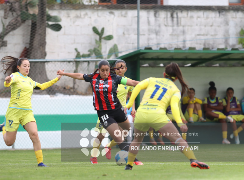 FBL SUPERLIGA FEMENINA ESPUCE VS  DRAGONAS IDV