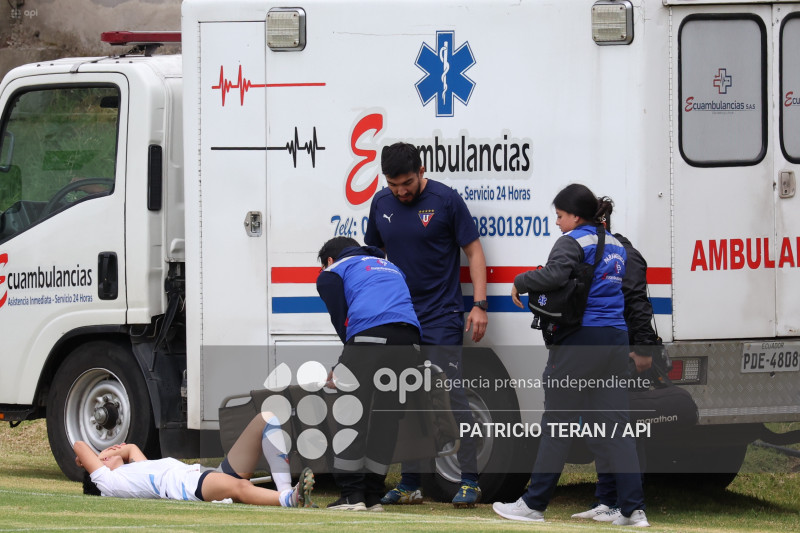 FBL SUPERLIGA FEMENINA VINO TINTO VS LIGA DE QUITO