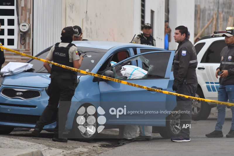 MANTA-SICARIATO-AGENTE-TRÁNSITO