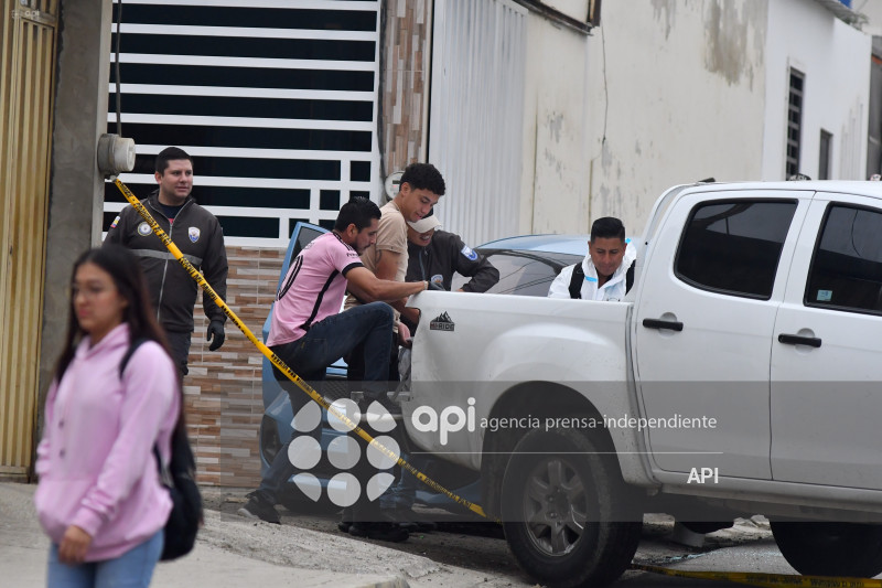 MANTA-SICARIATO-AGENTE-TRÁNSITO
