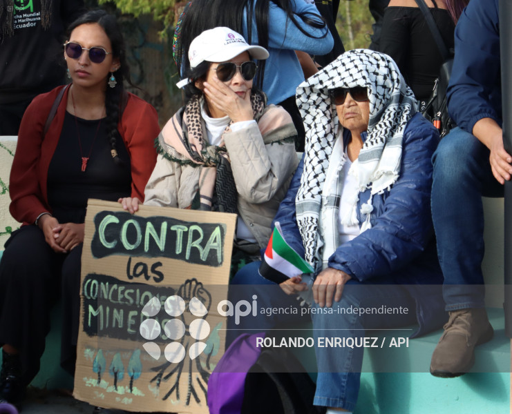 MARCHA ESTUDIANTES Y MOVIMIENTOS SOCIALES