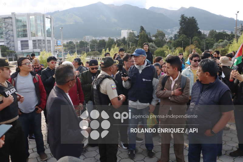 MARCHA ESTUDIANTES Y MOVIMIENTOS SOCIALES
