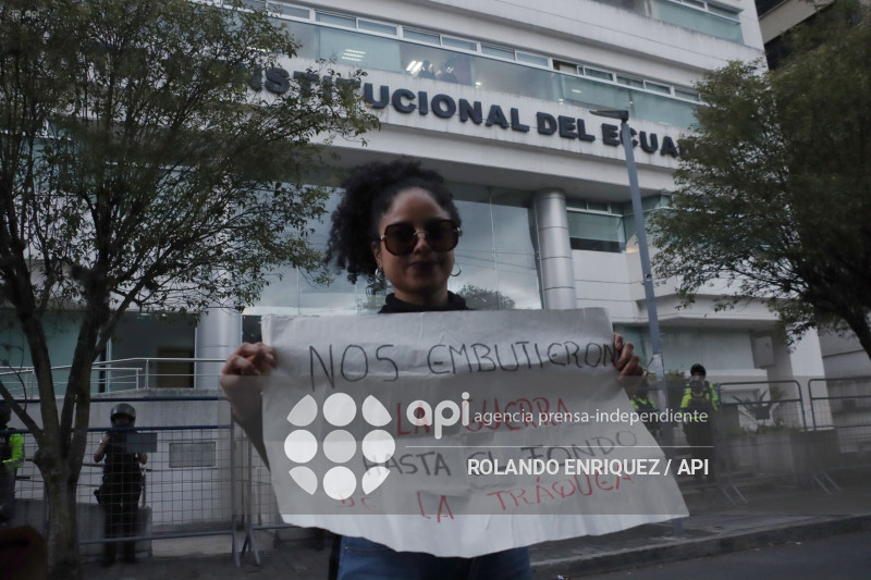 MARCHA ESTUDIANTES Y MOVIMIENTOS SOCIALES