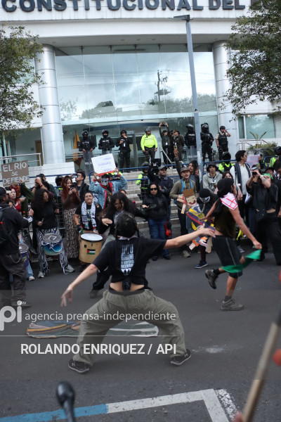MARCHA ESTUDIANTES Y MOVIMIENTOS SOCIALES