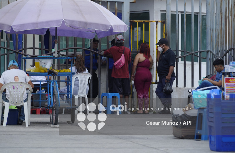 GYE-FALTA MEDICINA HOSPITALES