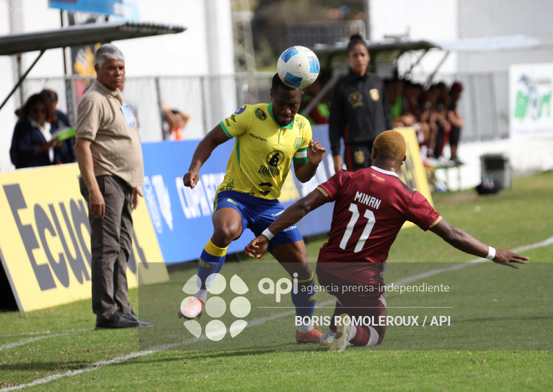 COPA ECUADOR-GUALACEO S C-VINO TINTO FC