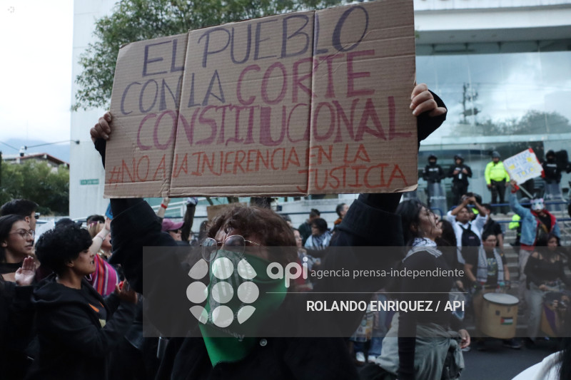 MARCHA ESTUDIANTES Y MOVIMIENTOS SOCIALES