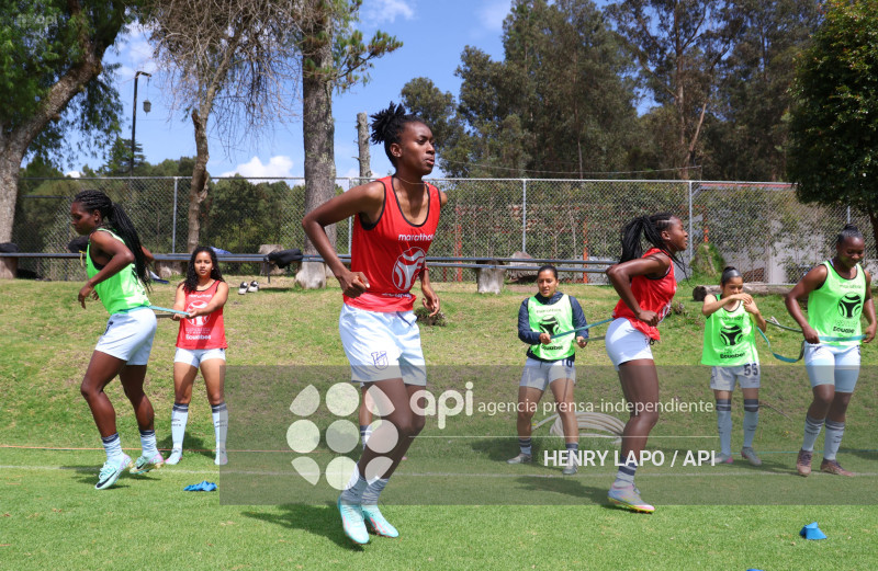 FBL SUPERLIGA FEMENINA    CATOLICA VS  BARCELONA