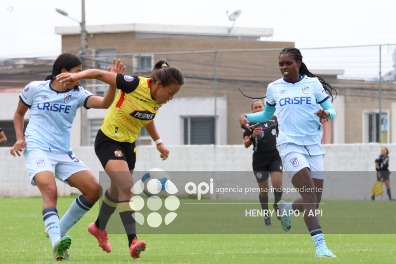FBL SUPERLIGA FEMENINA    CATOLICA VS  BARCELONA