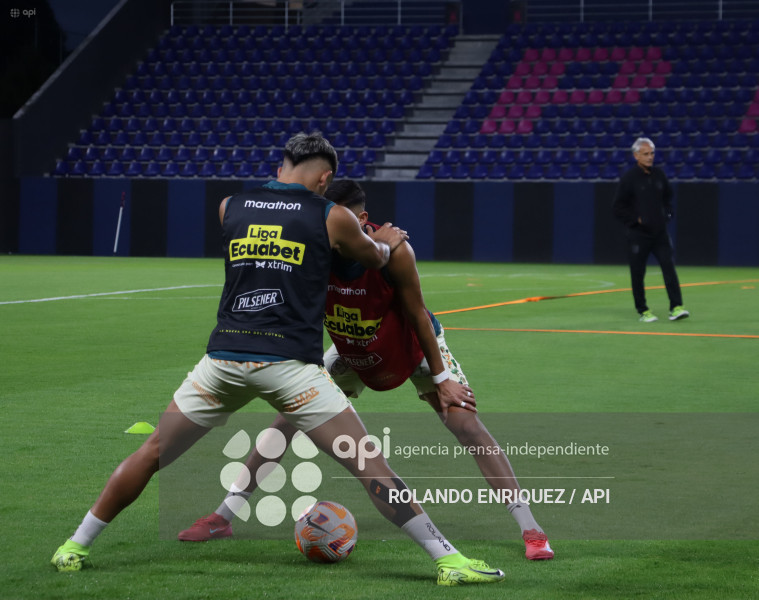 FBL LIGA ECUABET INDEPENDIENTE VALLE VS ORENSE