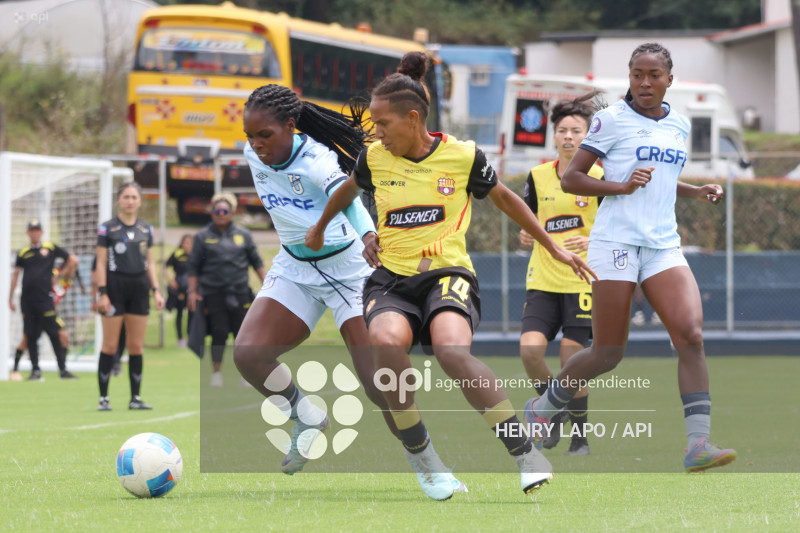 FBL SUPERLIGA FEMENINA    CATOLICA VS  BARCELONA