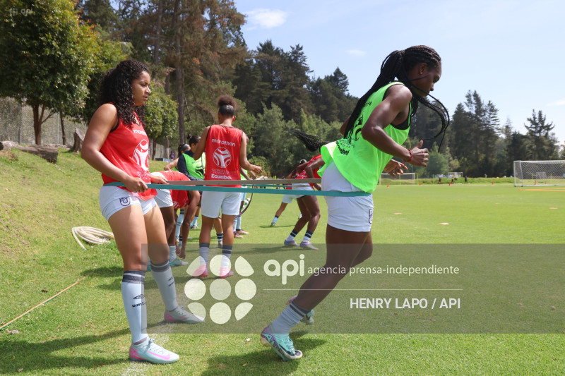 FBL SUPERLIGA FEMENINA    CATOLICA VS  BARCELONA