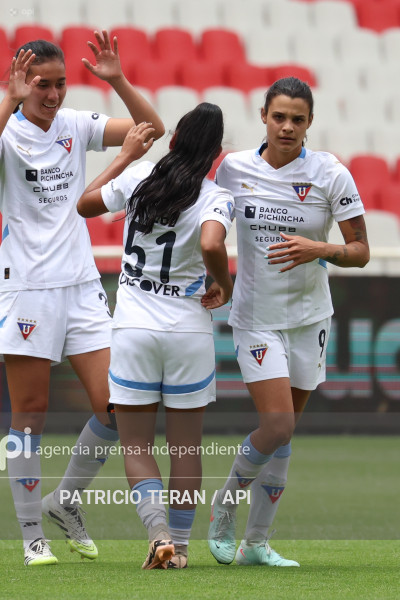 FBL SUPERLIGA FEMENINA LIGA DE QUITO VS CLUB ÑAÑAS