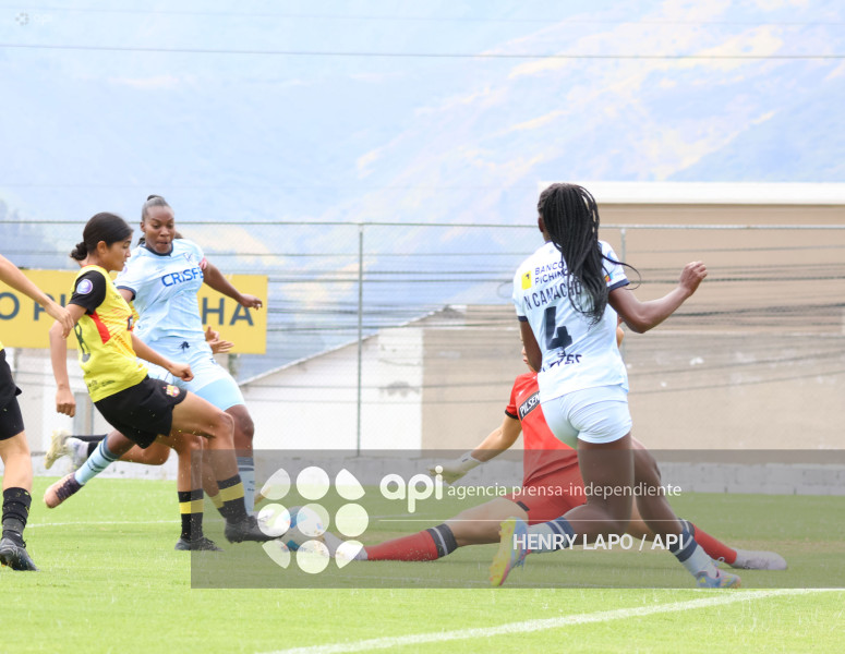 FBL SUPERLIGA FEMENINA    CATOLICA VS  BARCELONA