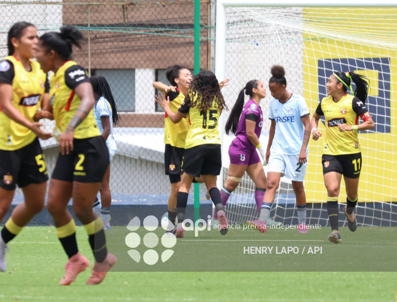 FBL SUPERLIGA FEMENINA    CATOLICA VS  BARCELONA