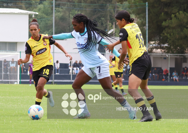 FBL SUPERLIGA FEMENINA    CATOLICA VS  BARCELONA