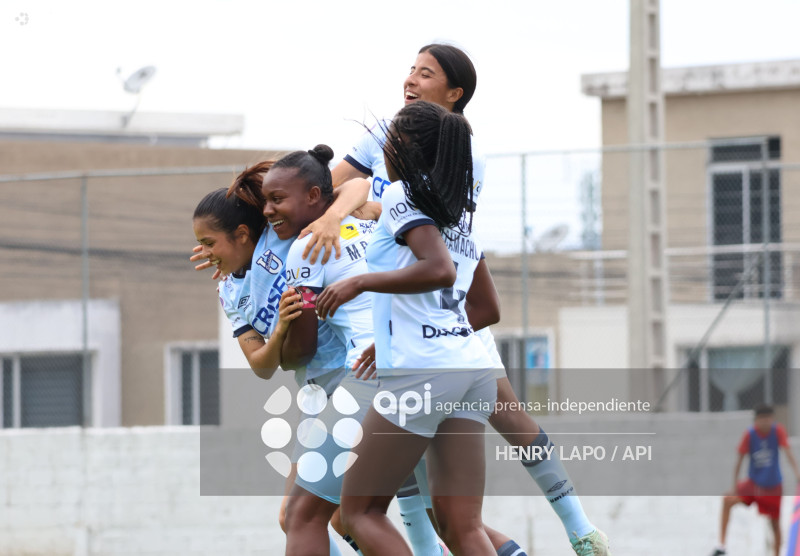 FBL SUPERLIGA FEMENINA    CATOLICA VS  BARCELONA