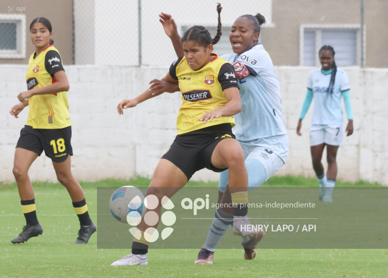FBL SUPERLIGA FEMENINA    CATOLICA VS  BARCELONA