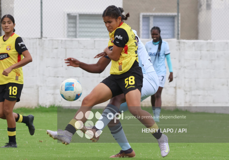 FBL SUPERLIGA FEMENINA    CATOLICA VS  BARCELONA