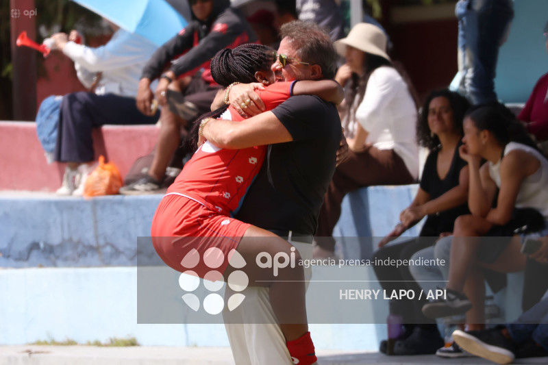 FBL SUPERLIGA FEMENINA     EL NACIONAL VS ESPUCE
