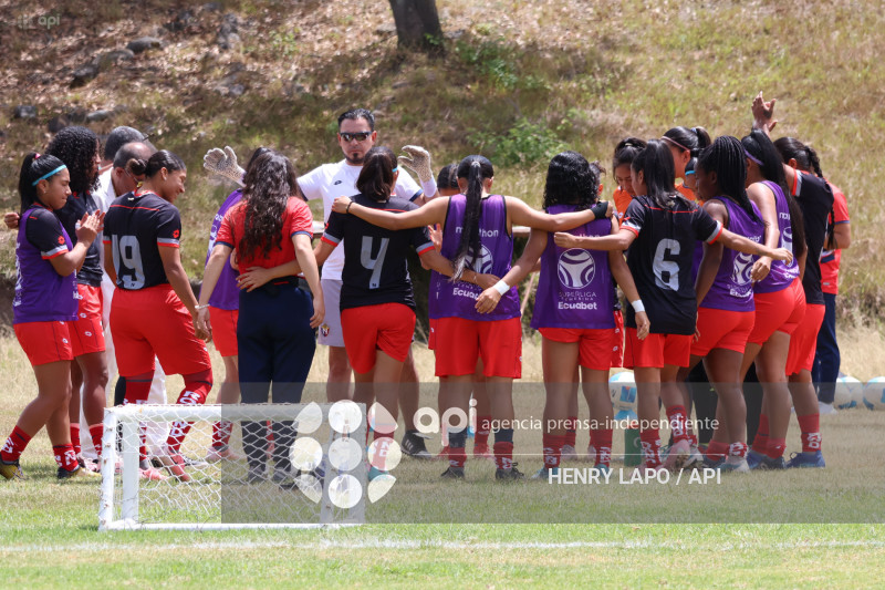 FBL SUPERLIGA FEMENINA     EL NACIONAL VS ESPUCE