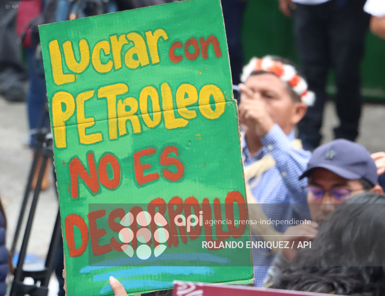 WAORANIS EN LA  CORTE CONSTITUCIONAL POR EL  YASUNI