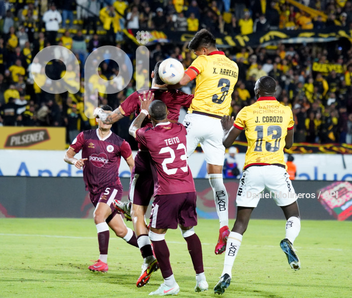 FBL LIGAPRO VINO TINTO BARCELONA