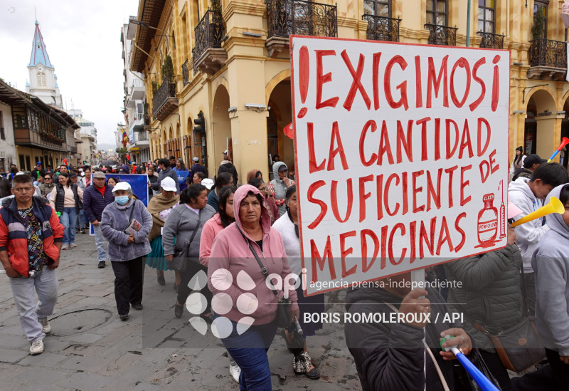 CUENCA-MARCHA-MEDICINAS-SEGURO CAMPESINO