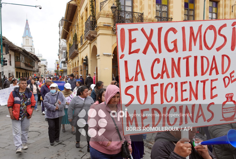 CUENCA-MARCHA-MEDICINAS-SEGURO CAMPESINO