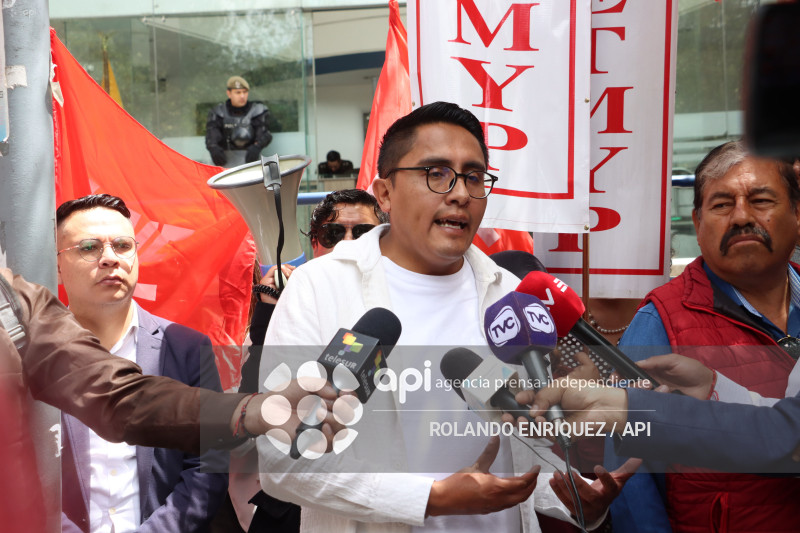 CORTE CONSTITUCIONAL AUDIENCIAS CONTRA LA LEY DE SOLIDARIDAD