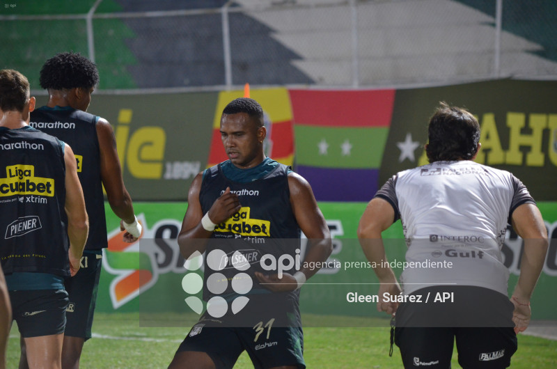 FBL-LIGAPRO-ORENSE-DELFÍNSC