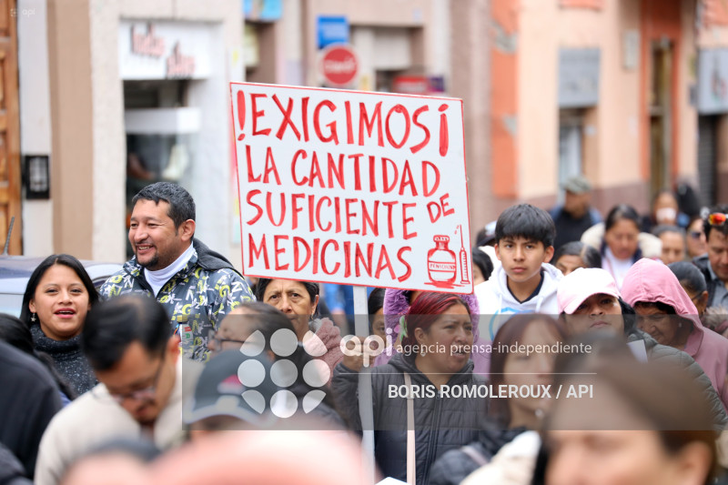 CUENCA-MARCHA-MEDICINAS-SEGURO CAMPESINO