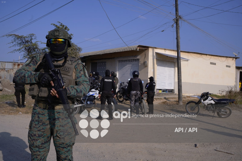 GYE-OPERATIVOS DURAN