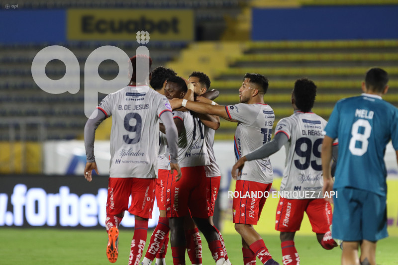 FBL  LIGA ECUABET  VINO TINTO VS NACIONAL