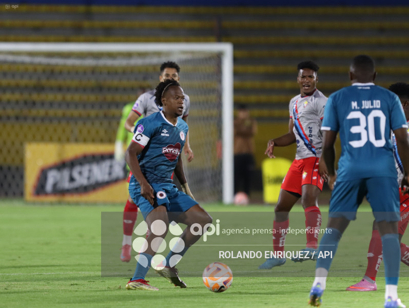 FBL  LIGA ECUABET  VINO TINTO VS NACIONAL
