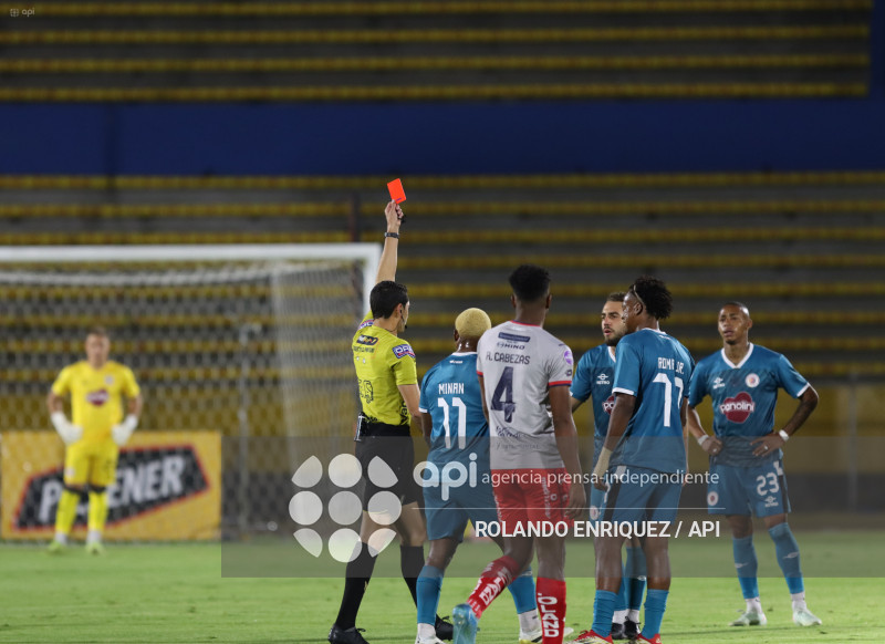 FBL  LIGA ECUABET  VINO TINTO VS NACIONAL