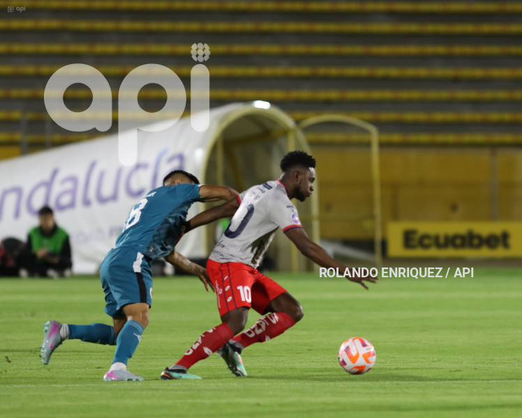 FBL  LIGA ECUABET  VINO TINTO VS NACIONAL